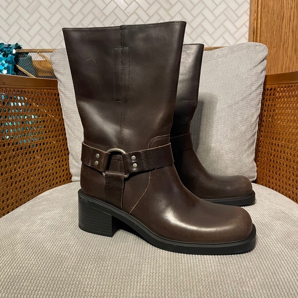 Vagabond Daniella Moto Boots - Picture 5 of 9